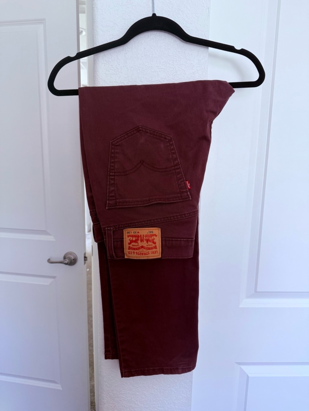 Men’s Levi's Maroon 541 Jeans